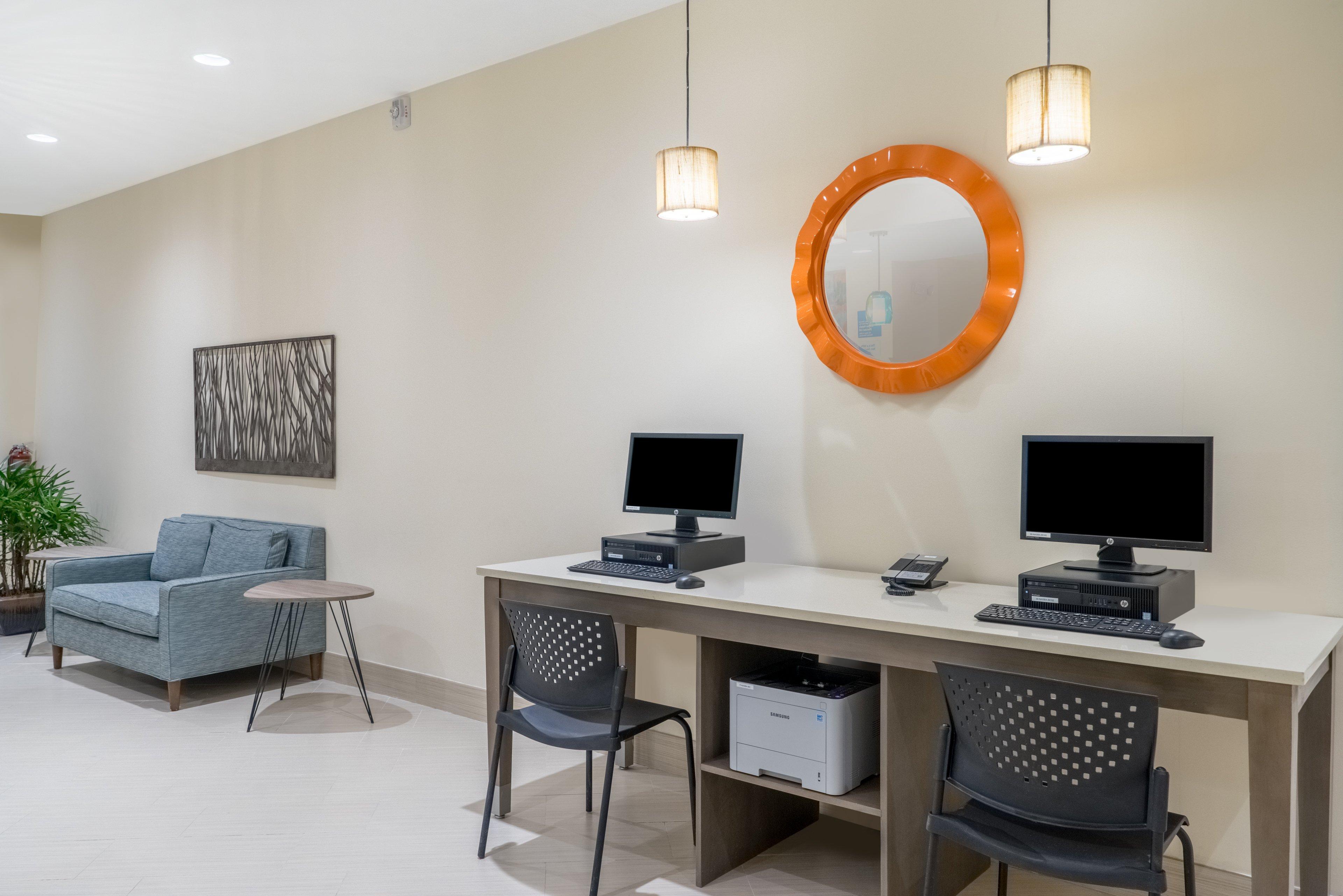 Holiday Inn Express & Suites Nassau By Ihg Exterior photo