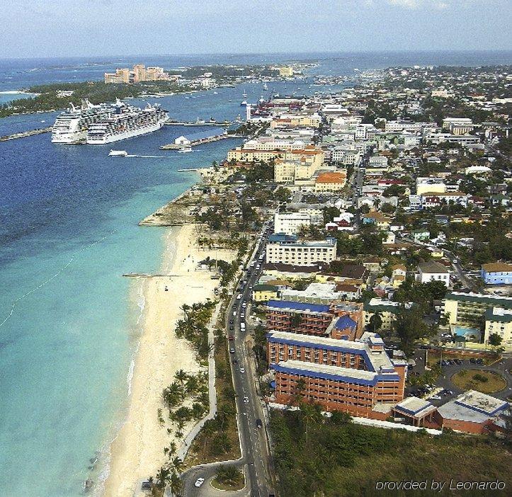 Holiday Inn Express & Suites Nassau By Ihg Exterior photo